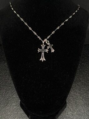 Chrome Hearts Black Diamond Studded Double Floral Cross Unisex Necklace